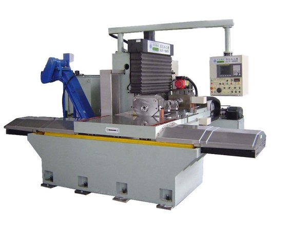 CNC深孔加工機 &nbsp;CNC Gun Drilling Machine